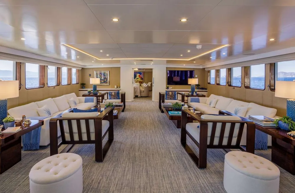 yacht-593408
