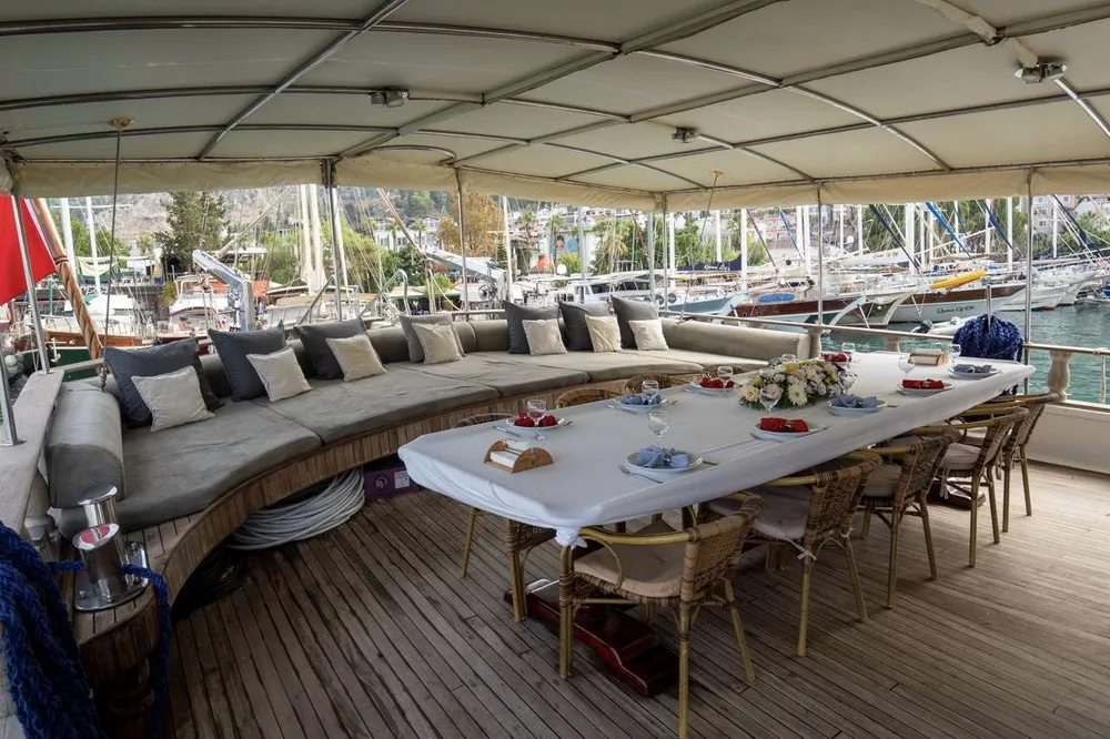 yacht-565599