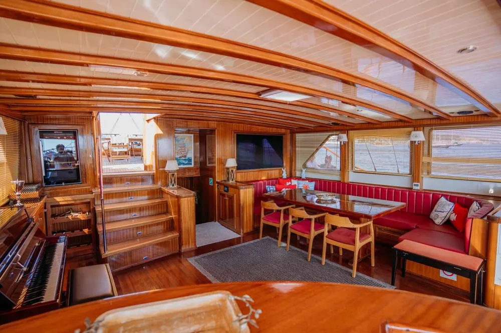 yacht-594595