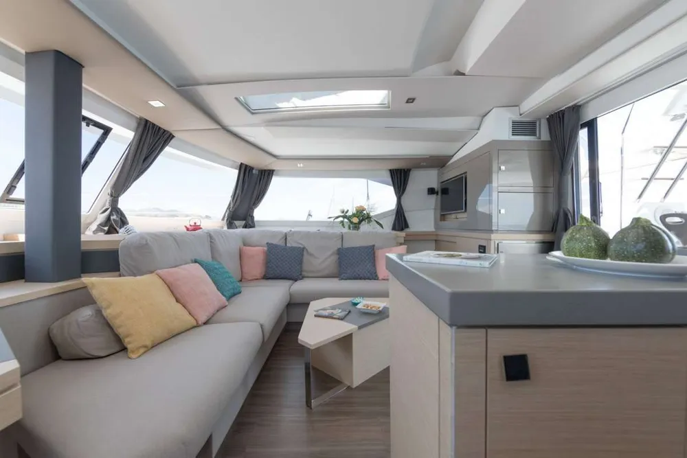 yacht-565473