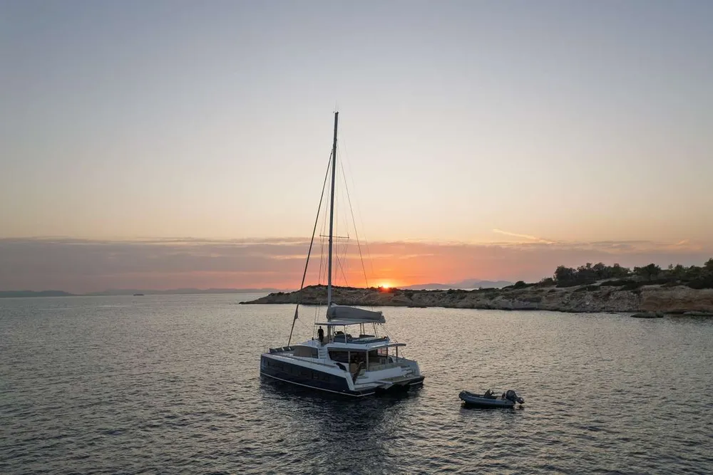 yacht-597477