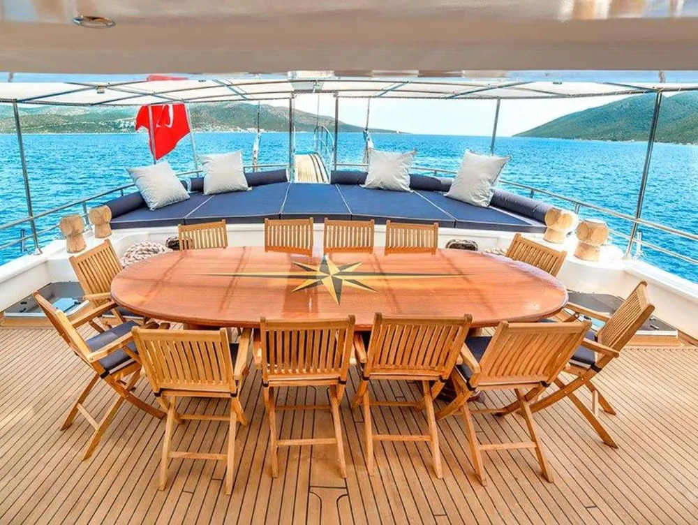 yacht-592121