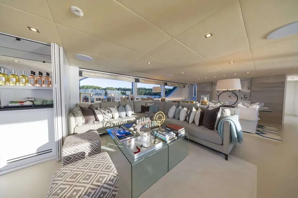 yacht-579087