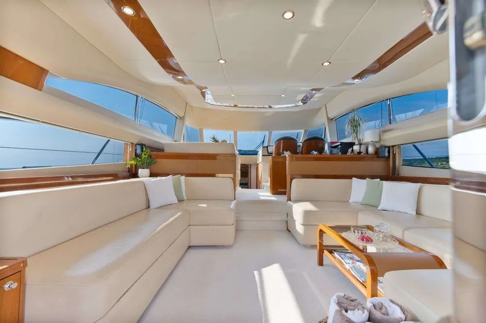 yacht-567653
