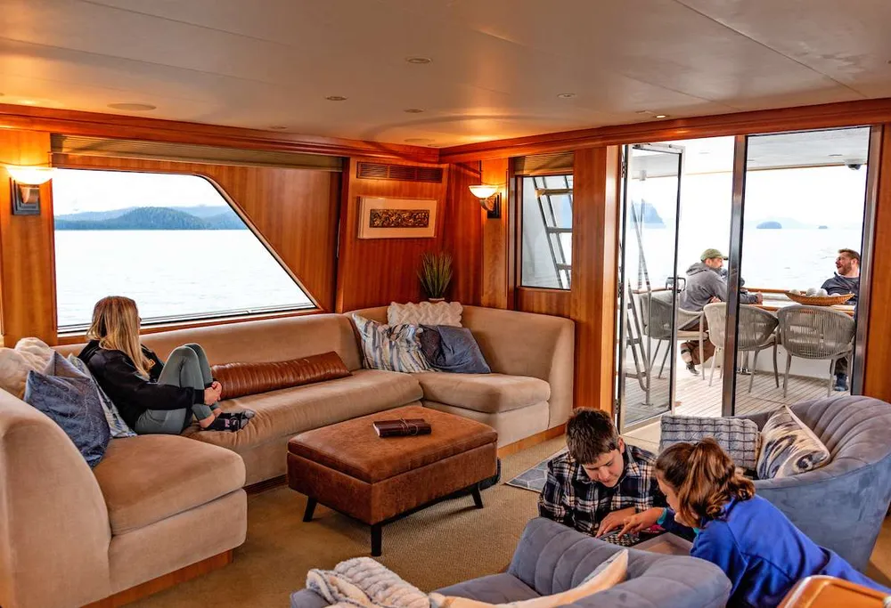 yacht-587916
