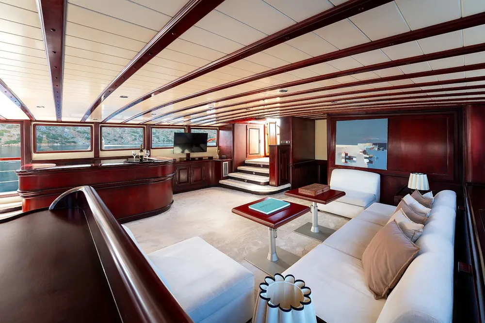 yacht-574118