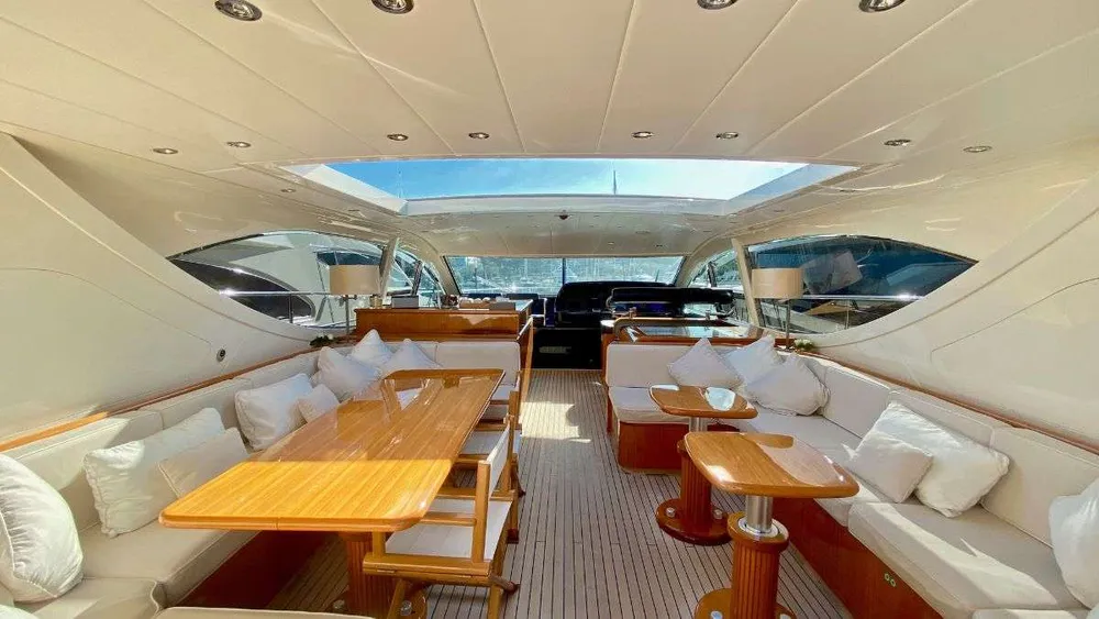 yacht-559559