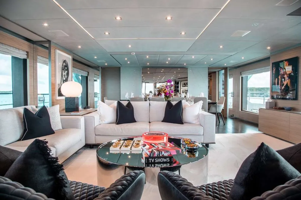 yacht-572554