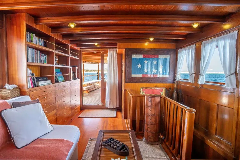 yacht-601917