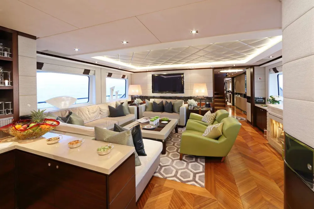 yacht-588147