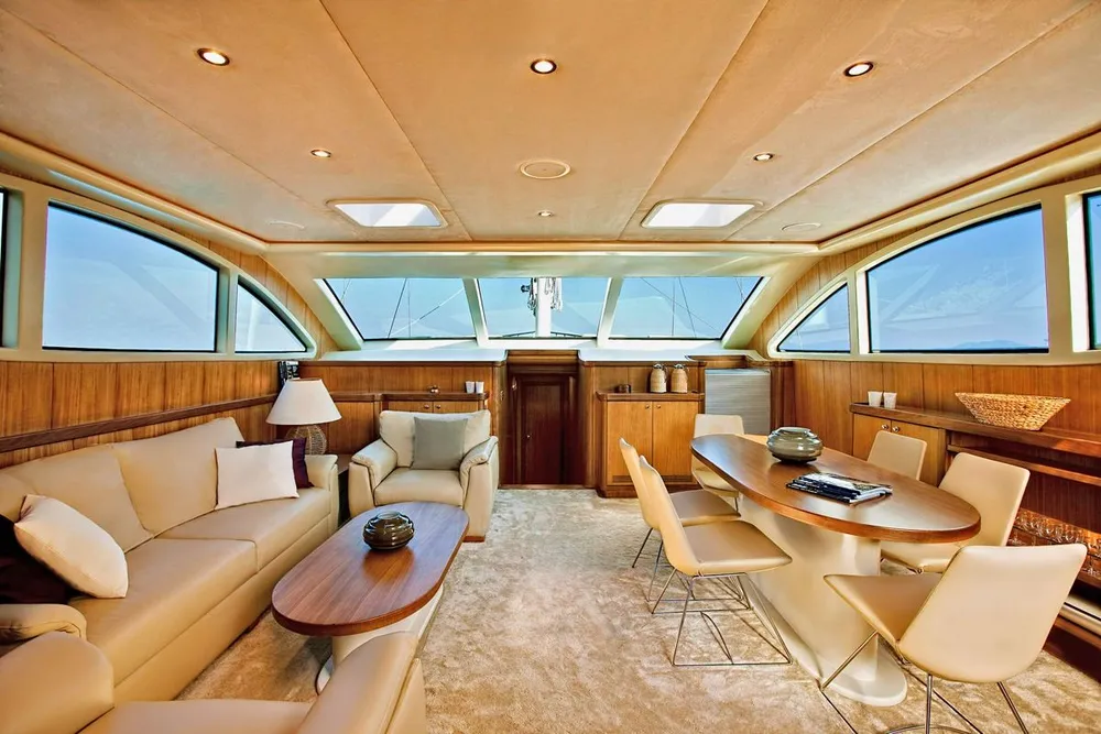 yacht-588531