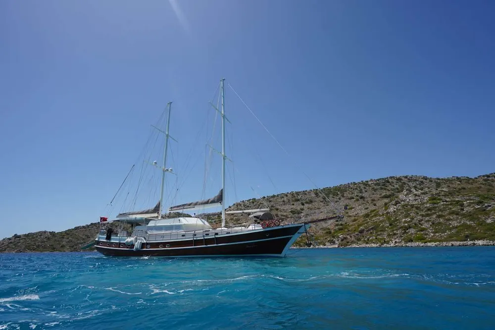 yacht-576405