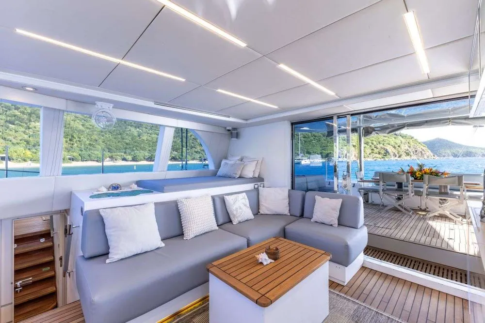 yacht-562108