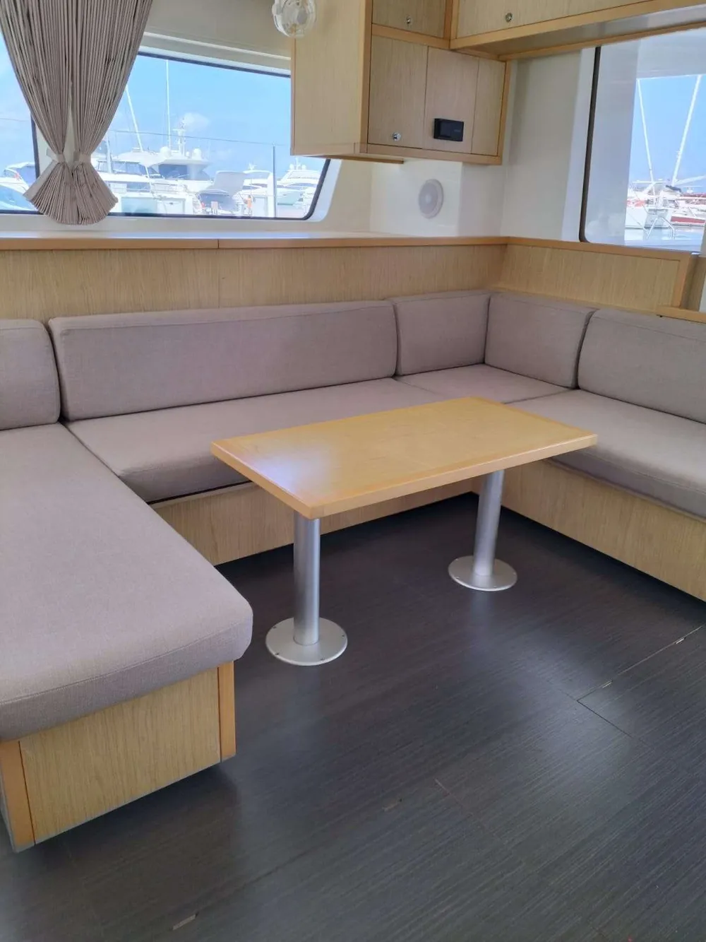 yacht-588719