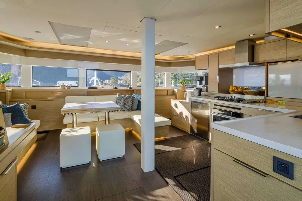 yacht-561949