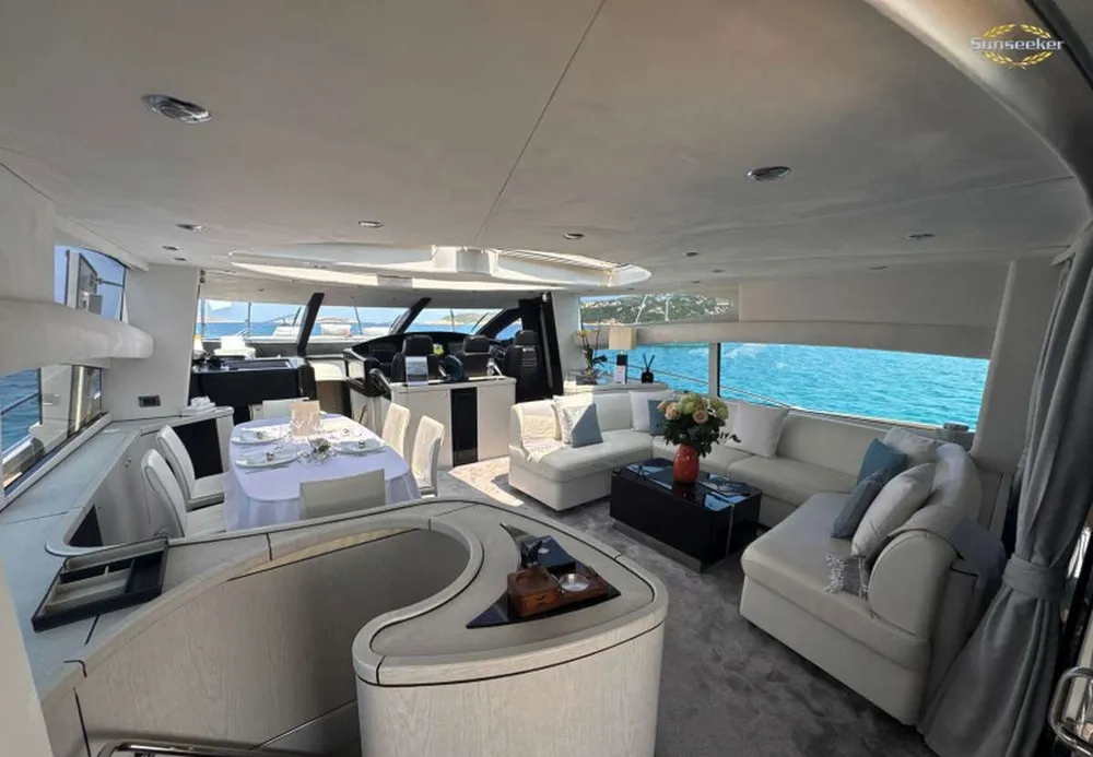 yacht-569770