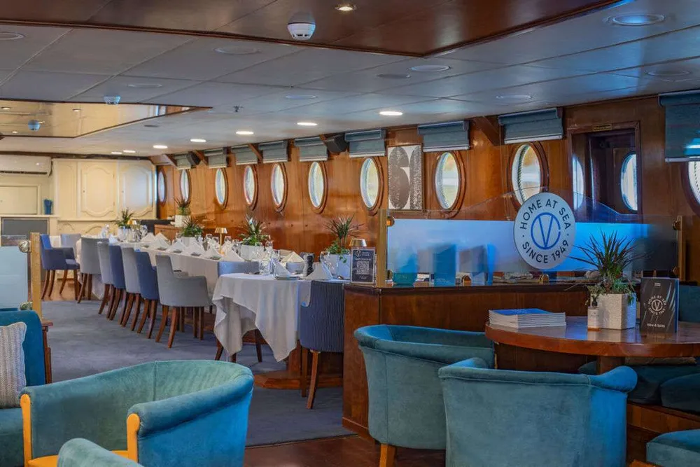yacht-567404