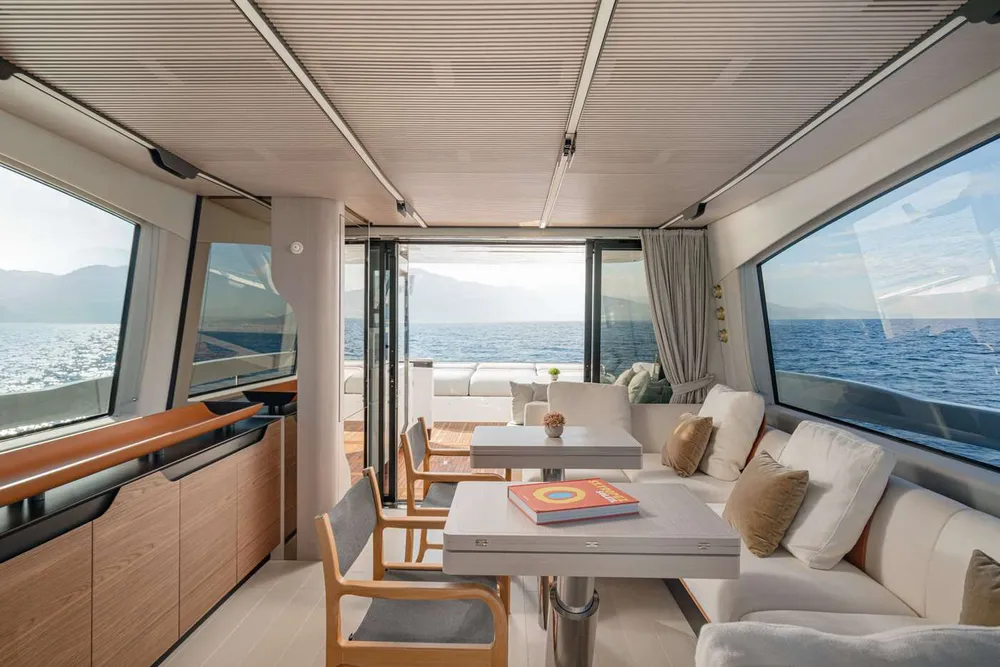 yacht-550408