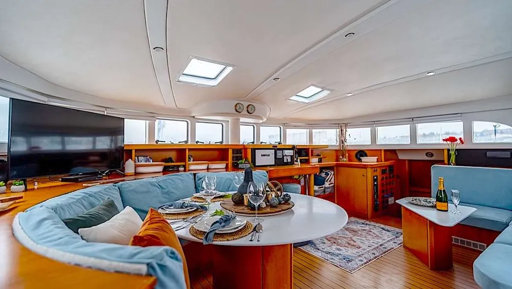 yacht-582247