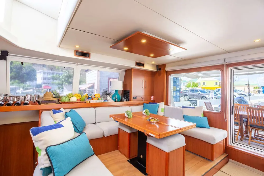 yacht-604192