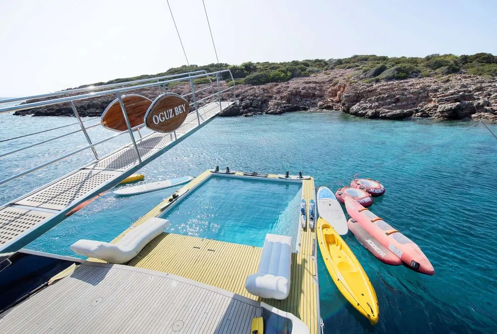 yacht-593725