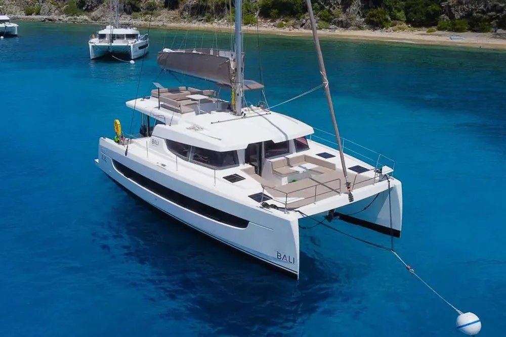yacht-580405