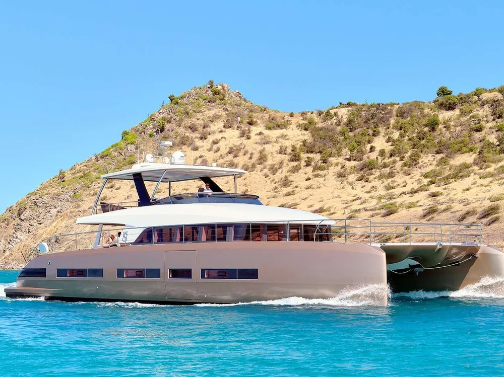 yacht-590135