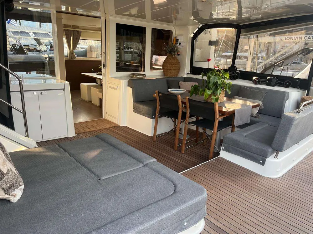 yacht-589069