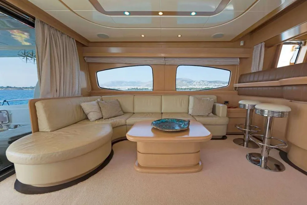 yacht-574788