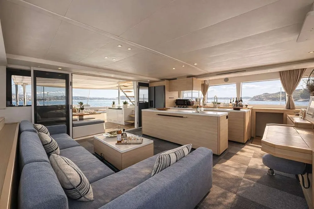 yacht-579613