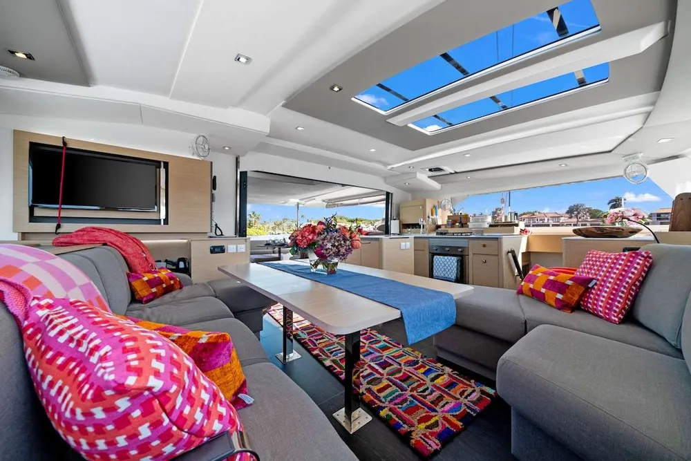 yacht-562645