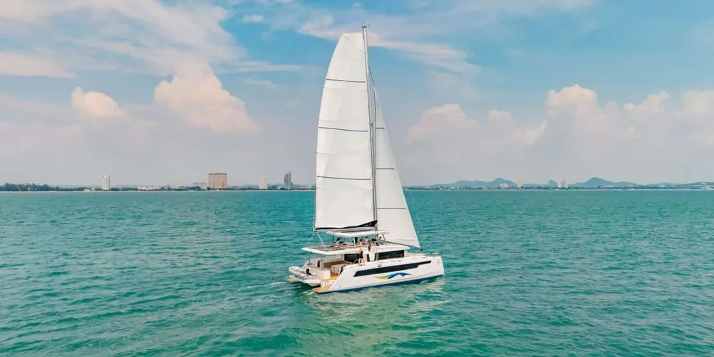 yacht-549798