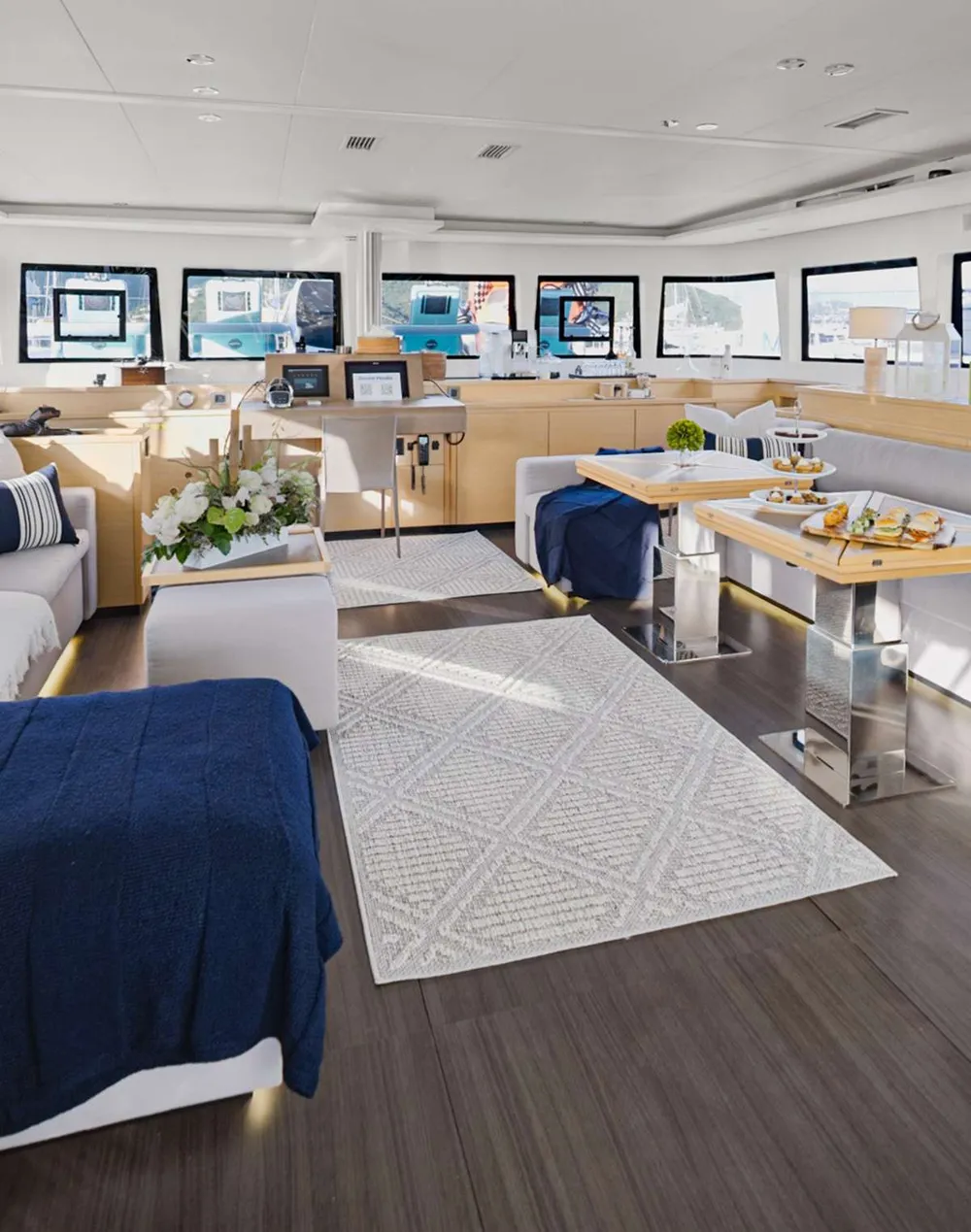 yacht-584218