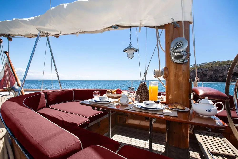 yacht-577798