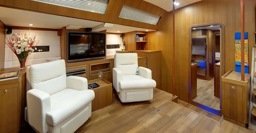 yacht-574579