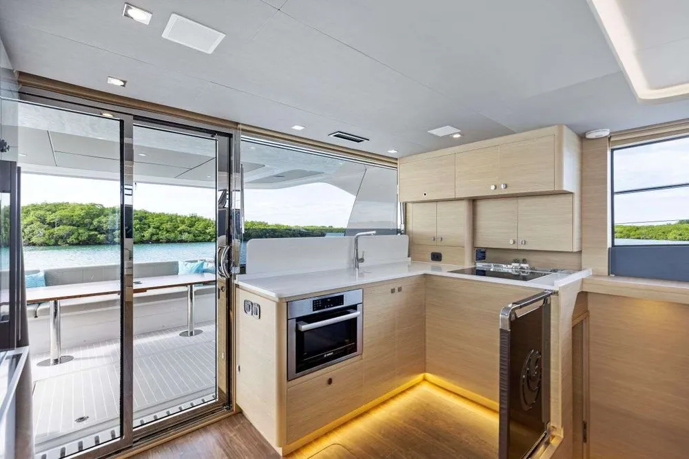 yacht-567454
