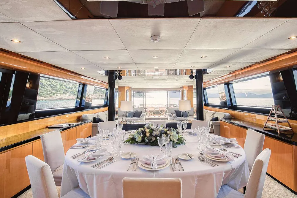 yacht-600211
