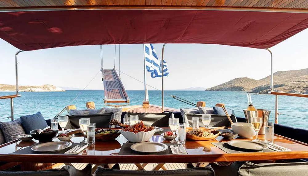 yacht-575758