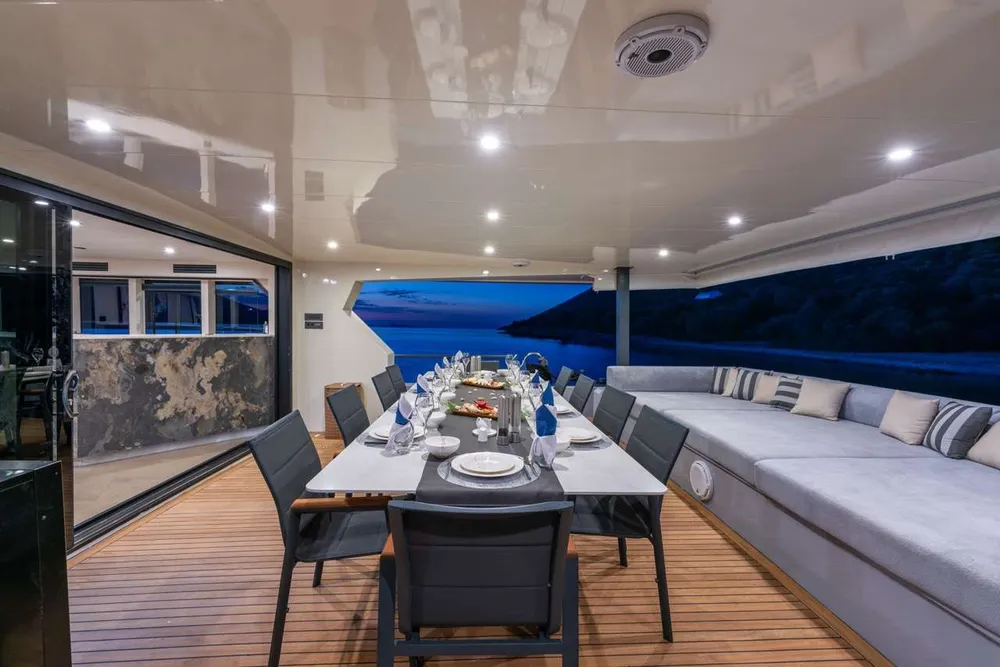 yacht-602100
