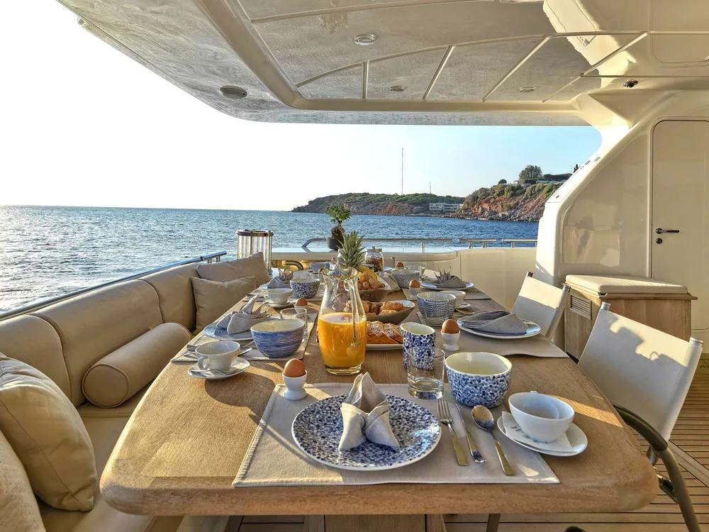 yacht-577295