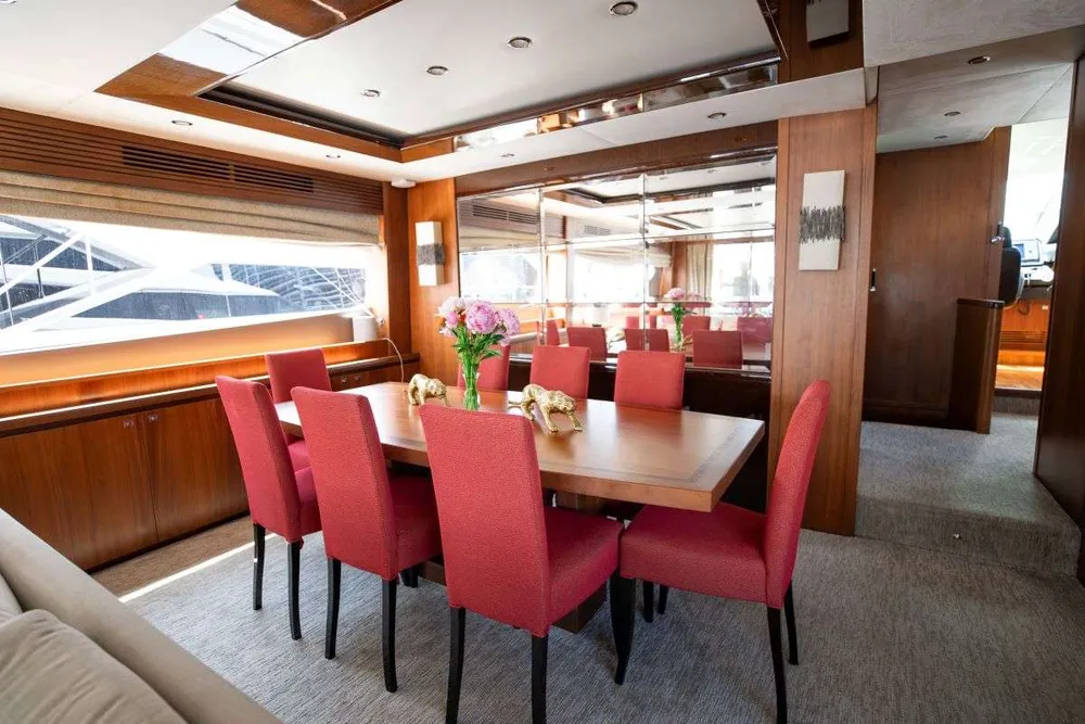 yacht-572652