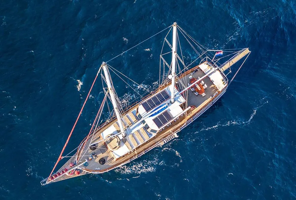 yacht-599361