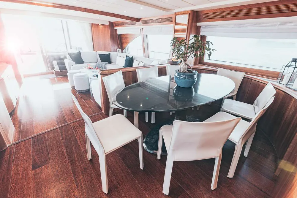 yacht-589122