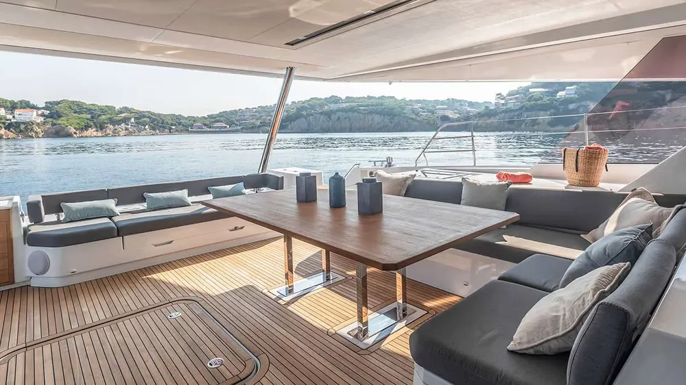 yacht-573514