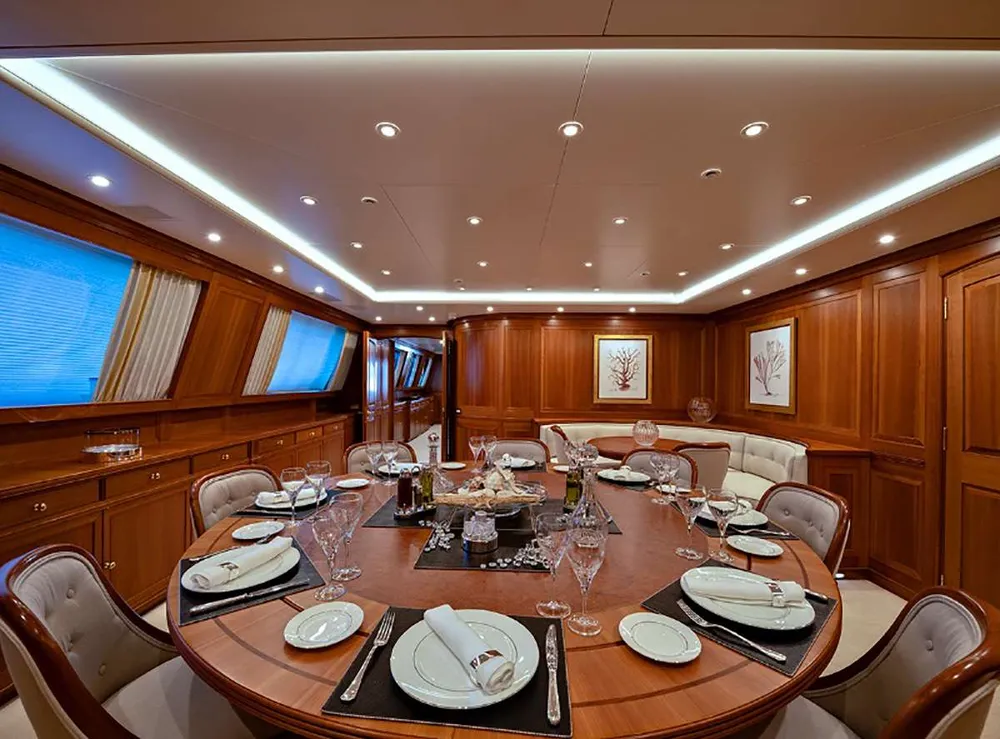 yacht-602975
