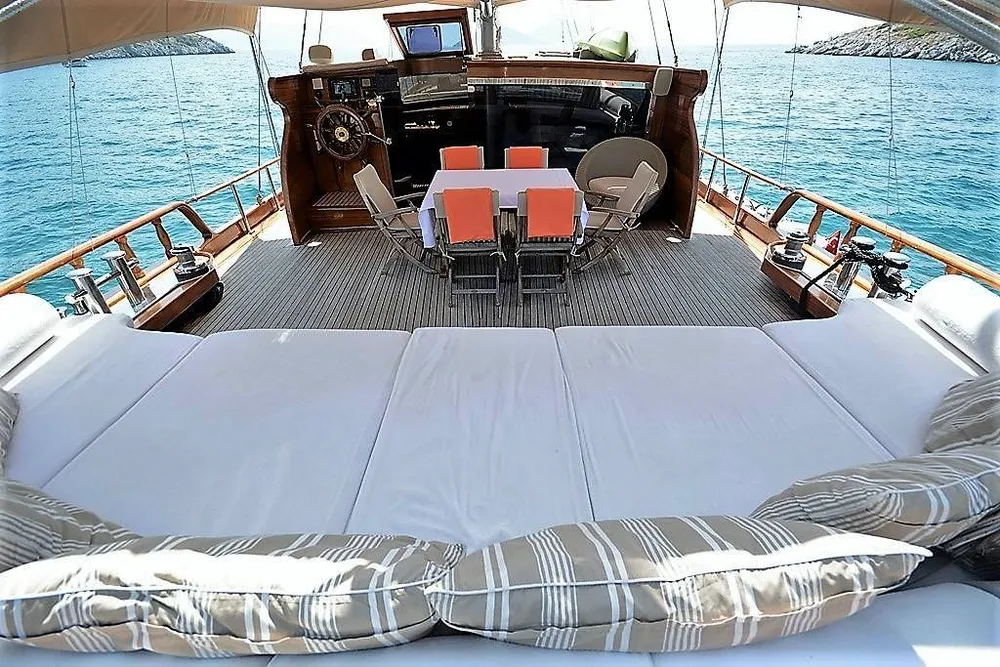 yacht-567229