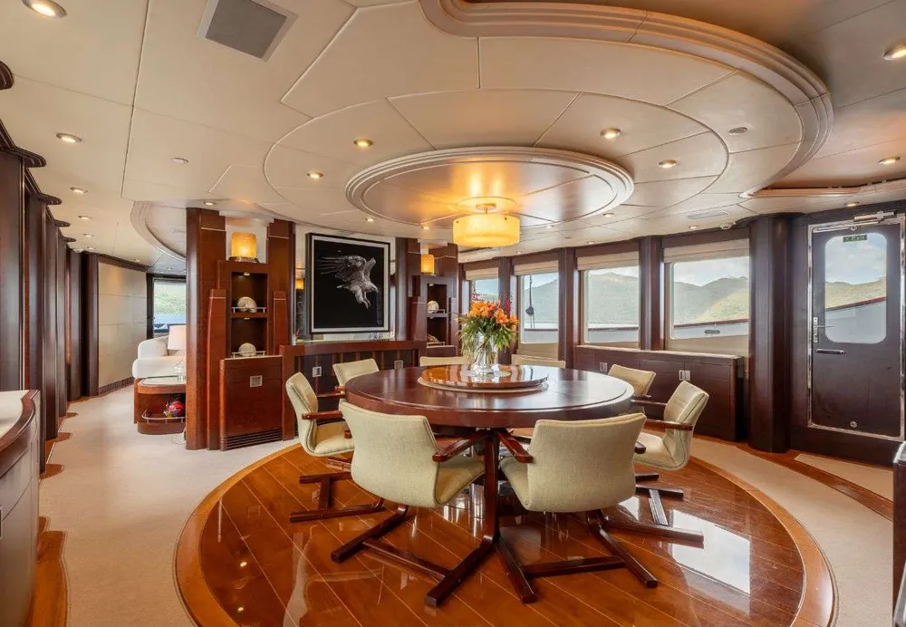 yacht-549845