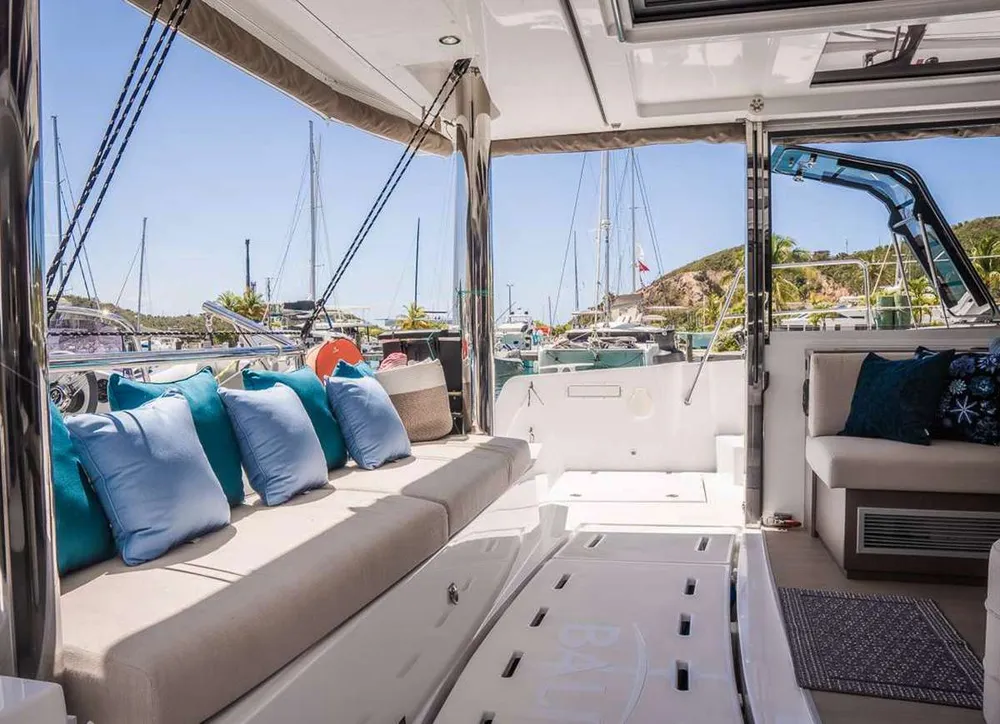 yacht-594114