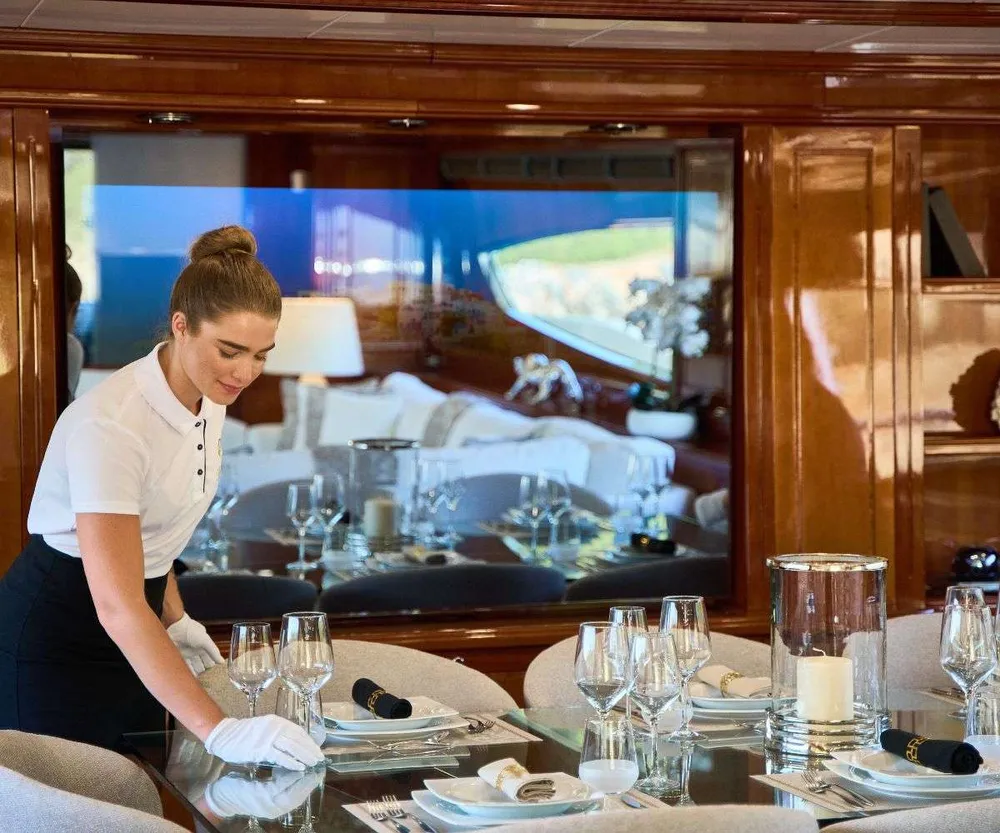 yacht-582961