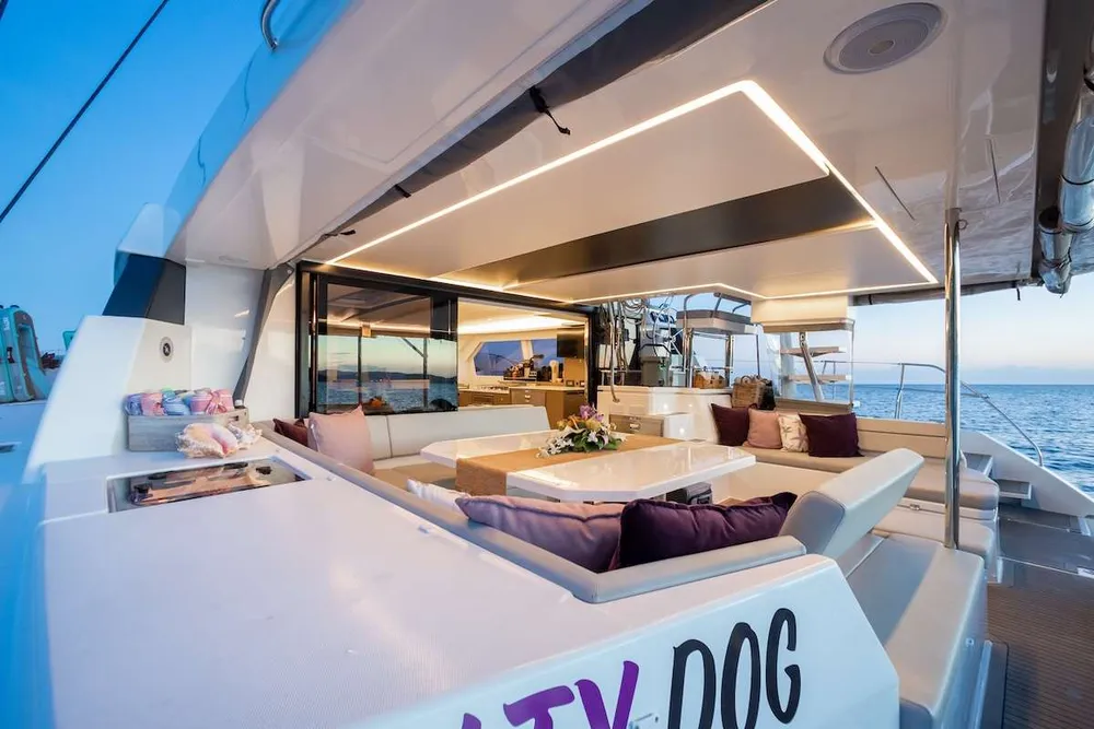 yacht-575126